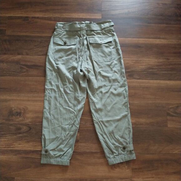 Banana Republic khaki utility pant size 8 NWT - Picture 2 of 2